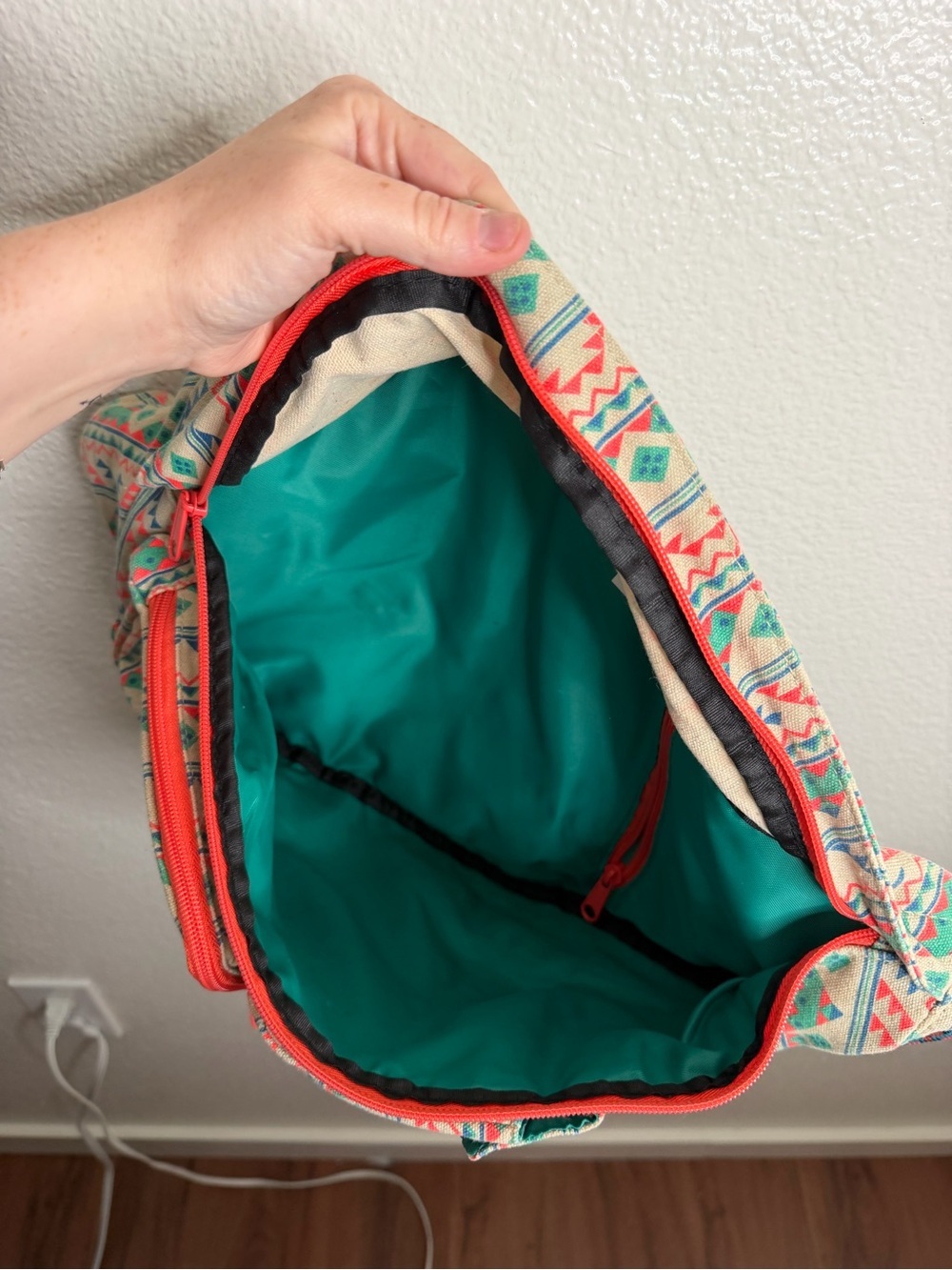KAVU Rope Sling Bag - Picture 4 of 6